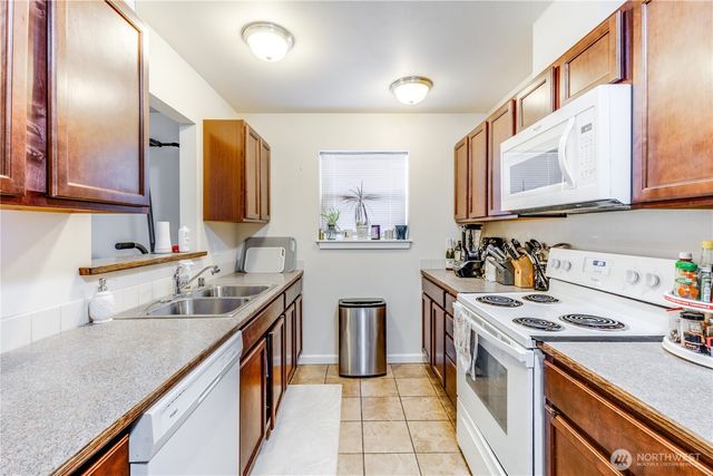 8921 Commercial Street SW, Lakewood, WA 98498