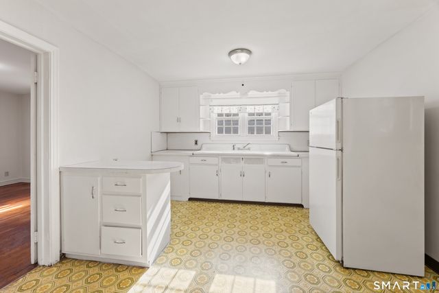 132 Summer Street, Meriden, CT 06451