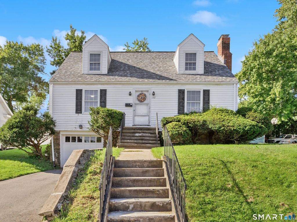 132 Summer Street, Meriden, CT 06451