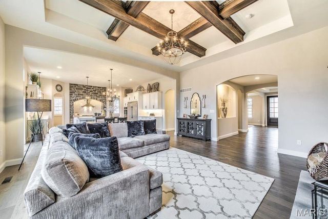 101 Lonesome Dove Way, Wentzville, MO 63348