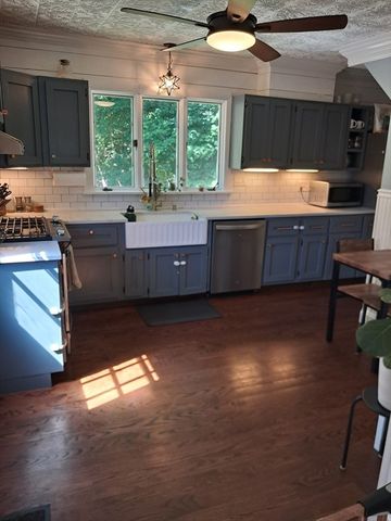 116 Parker Rd, Wakefield, MA 01880