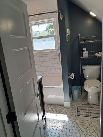 116 Parker Rd, Wakefield, MA 01880