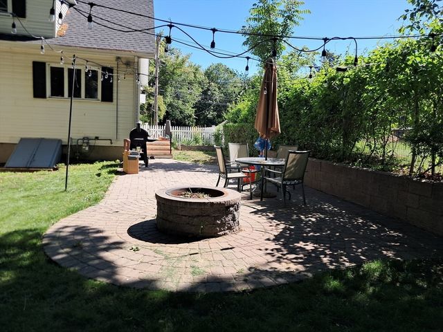 116 Parker Rd, Wakefield, MA 01880