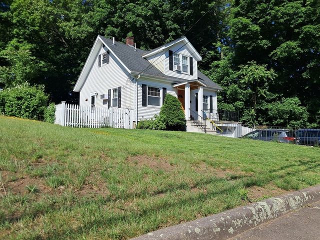 116 Parker Rd, Wakefield, MA 01880