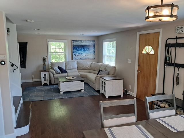116 Parker Rd, Wakefield, MA 01880