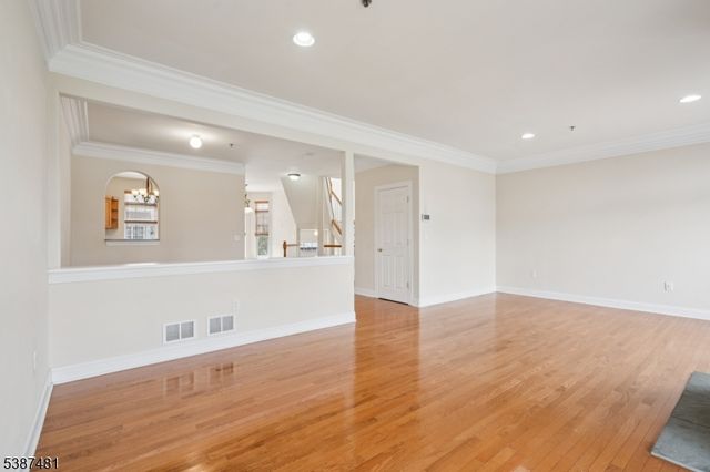 1336 Danchetz Ct, Rahway City, NJ 07065