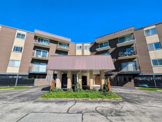 9820 S Pulaski Road 106, Oak Lawn, IL 60453