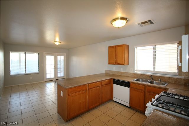 7868 Steamboat Springs Court, Las Vegas, NV 89139