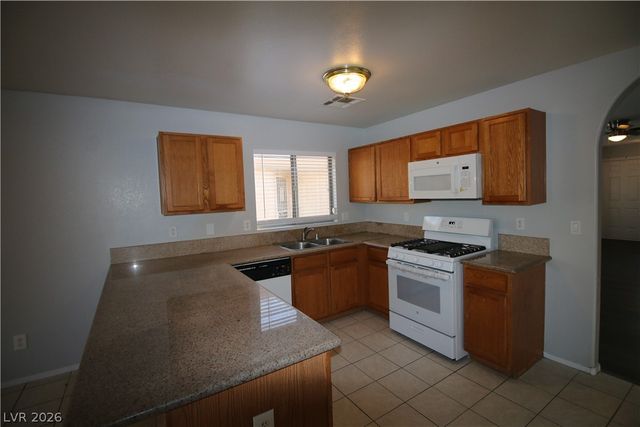 7868 Steamboat Springs Court, Las Vegas, NV 89139