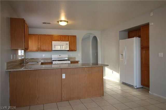 7868 Steamboat Springs Court, Las Vegas, NV 89139