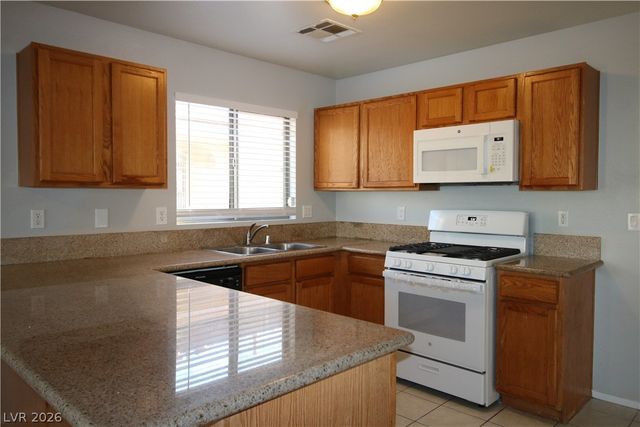 7868 Steamboat Springs Court, Las Vegas, NV 89139