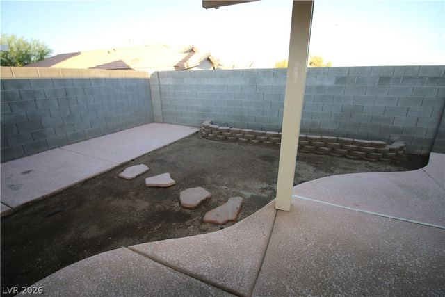 7868 Steamboat Springs Court, Las Vegas, NV 89139