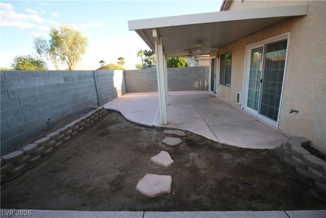 7868 Steamboat Springs Court, Las Vegas, NV 89139