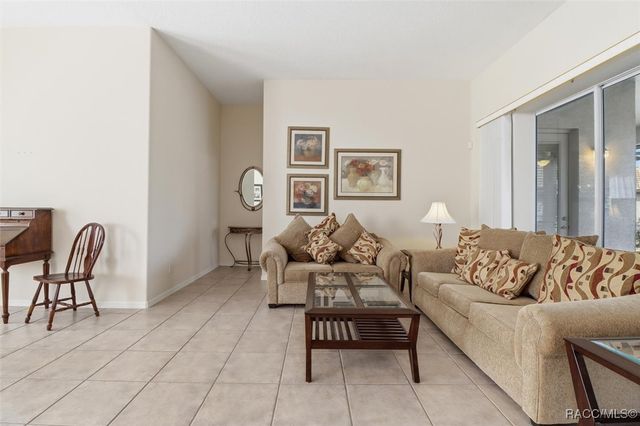 1165 W Beagle Run Loop, Hernando, FL 34442