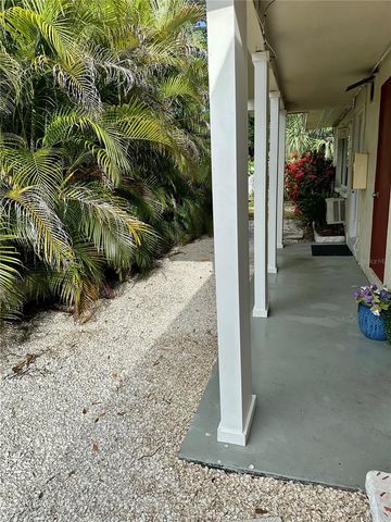 522 FLORIDA AVENUE, Clearwater, FL 33756