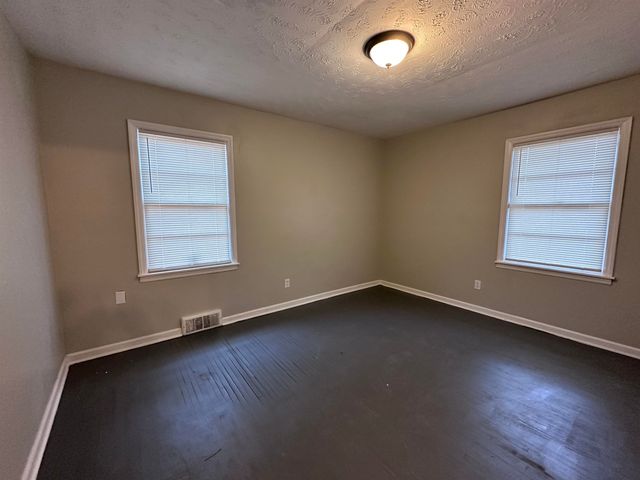 3736 W DONNA DR, Memphis, TN 37127