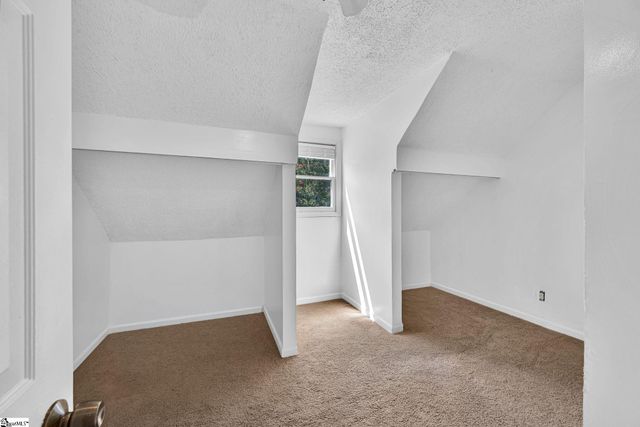 301 Mountain View Court, Greenville, SC 29611