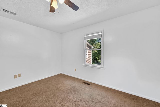 301 Mountain View Court, Greenville, SC 29611