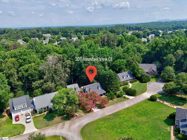 301 Mountain View Court, Greenville, SC 29611