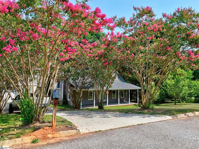 301 Mountain View Court, Greenville, SC 29611