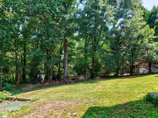 301 Mountain View Court, Greenville, SC 29611