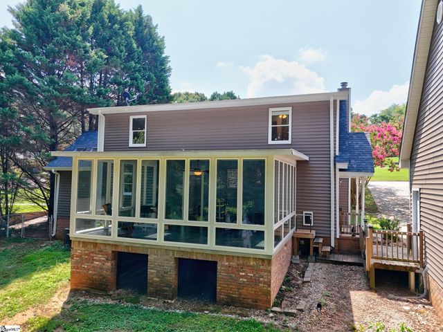 301 Mountain View Court, Greenville, SC 29611