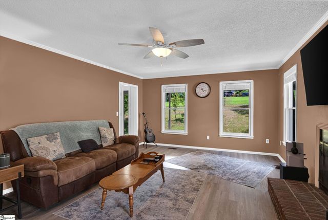 301 Mountain View Court, Greenville, SC 29611