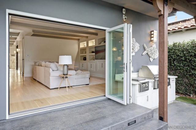 531 J Avenue, Coronado, CA 92118