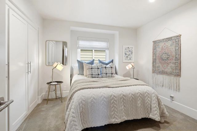 531 J Avenue, Coronado, CA 92118