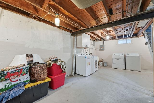 816 Hofer Avenue, Fort Wayne, IN 46808