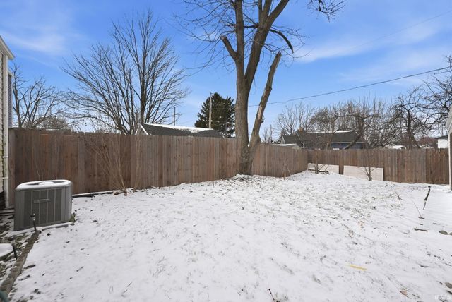 816 Hofer Avenue, Fort Wayne, IN 46808