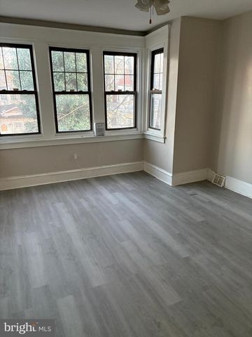 5813 HADFIELD, Philadelphia, PA 19143