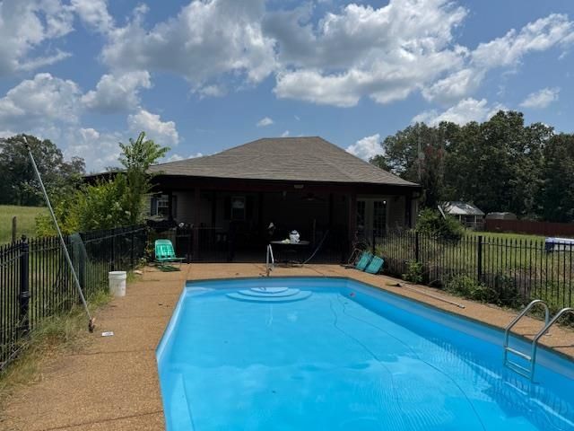 110 FALCON CV, Middleton, TN 38052