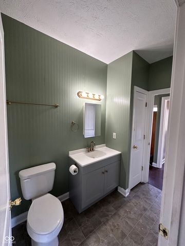 549 N Belmont Avenue, Indianapolis, IN 46222