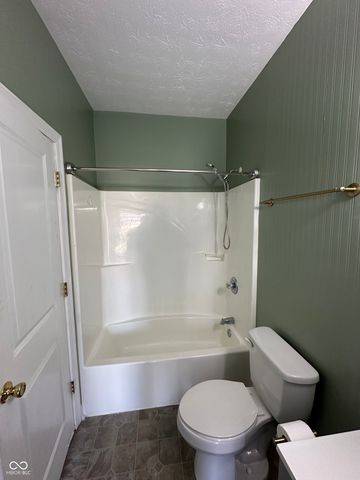 549 N Belmont Avenue, Indianapolis, IN 46222