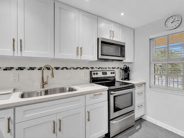 4030 W Palm Aire Drive 308, Pompano Beach, FL 33069