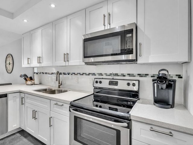 4030 W Palm Aire Drive 308, Pompano Beach, FL 33069