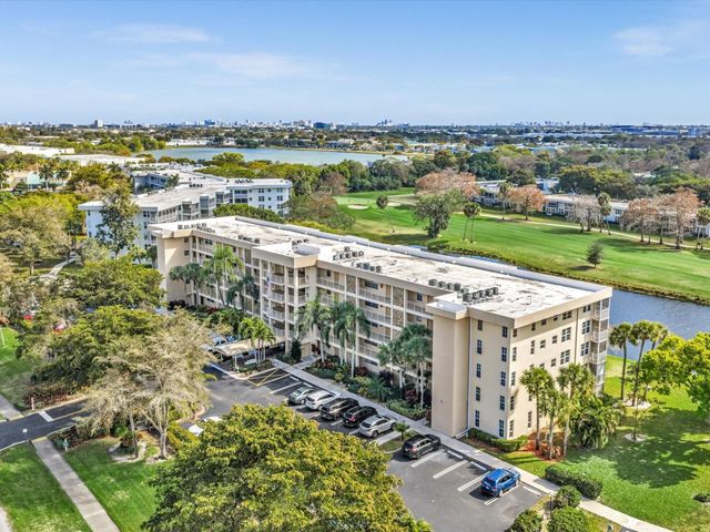 4030 W Palm Aire Drive 308, Pompano Beach, FL 33069