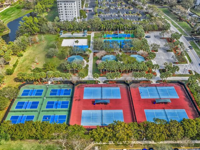 4030 W Palm Aire Drive 308, Pompano Beach, FL 33069