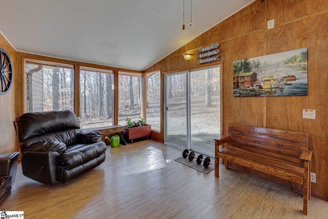 203 Snead Lane, Westminster, SC 29693
