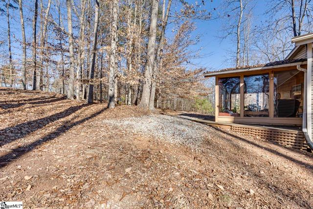 203 Snead Lane, Westminster, SC 29693
