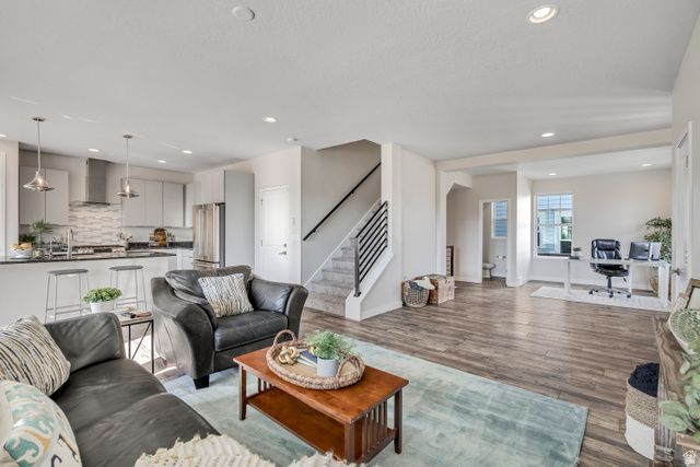 5206 W MELLOW WAY, South Jordan, UT 84009