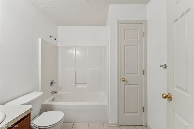 4204 Castle Ridge, Copley, OH 44321