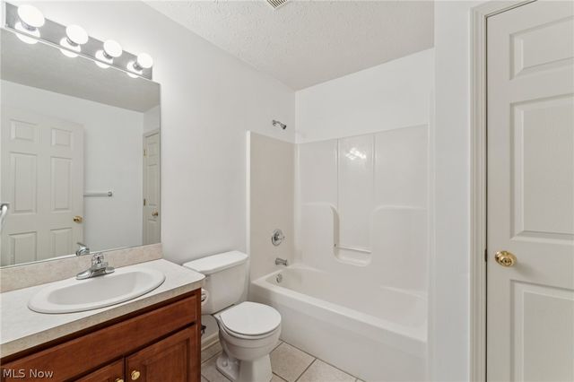 4204 Castle Ridge, Copley, OH 44321