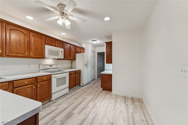 4204 Castle Ridge, Copley, OH 44321