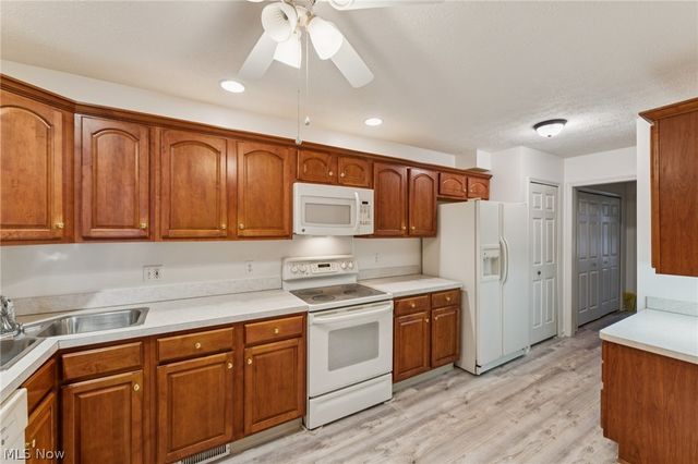 4204 Castle Ridge, Copley, OH 44321