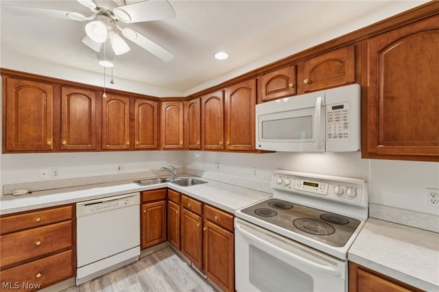 4204 Castle Ridge, Copley, OH 44321