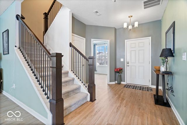 6727 Seattle Slew Drive, Whitestown, IN 46075