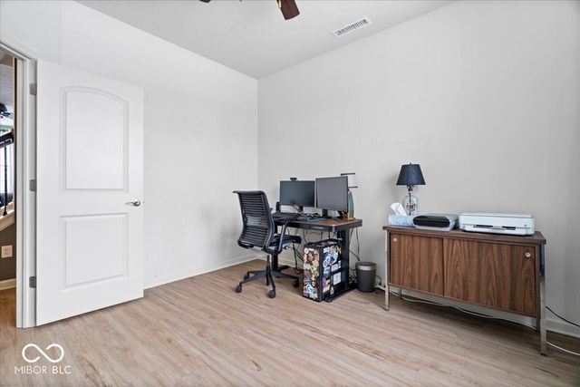 6727 Seattle Slew Drive, Whitestown, IN 46075