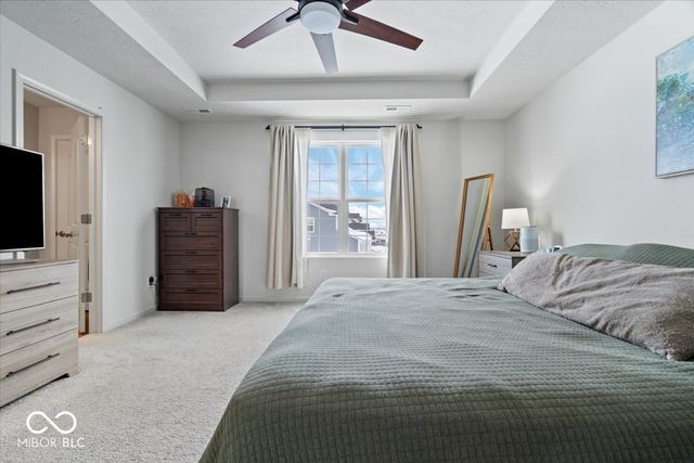 6727 Seattle Slew Drive, Whitestown, IN 46075